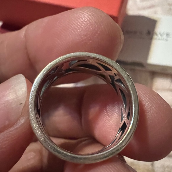 Retired James Avery Ichthus ring - Picture 5 of 9